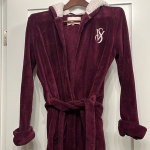 Victoria’s Secret Bath Robe